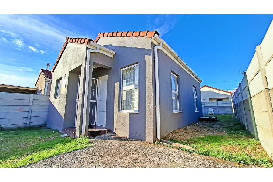2 Bedroom Property for Sale in Broadlands Village Western Cape
